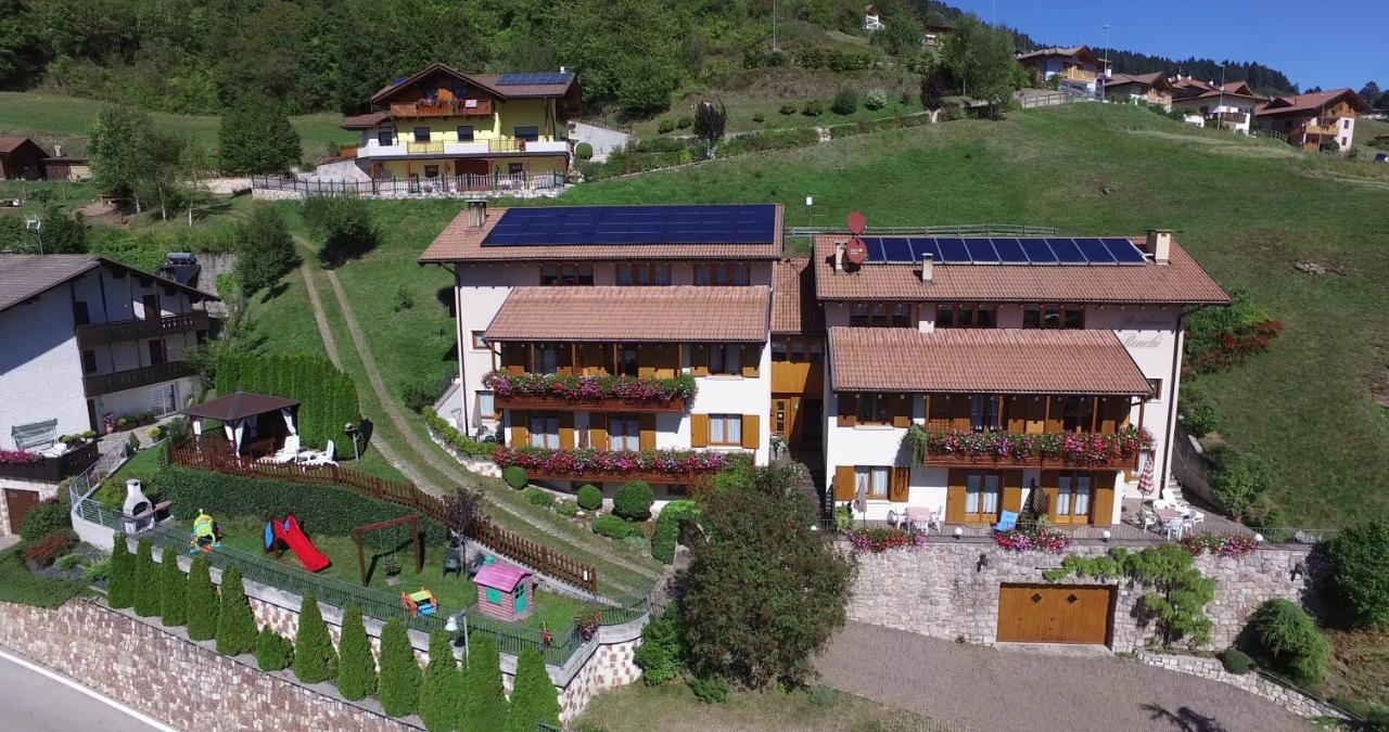 Residence Ronchi Мольвено Екстер'єр фото