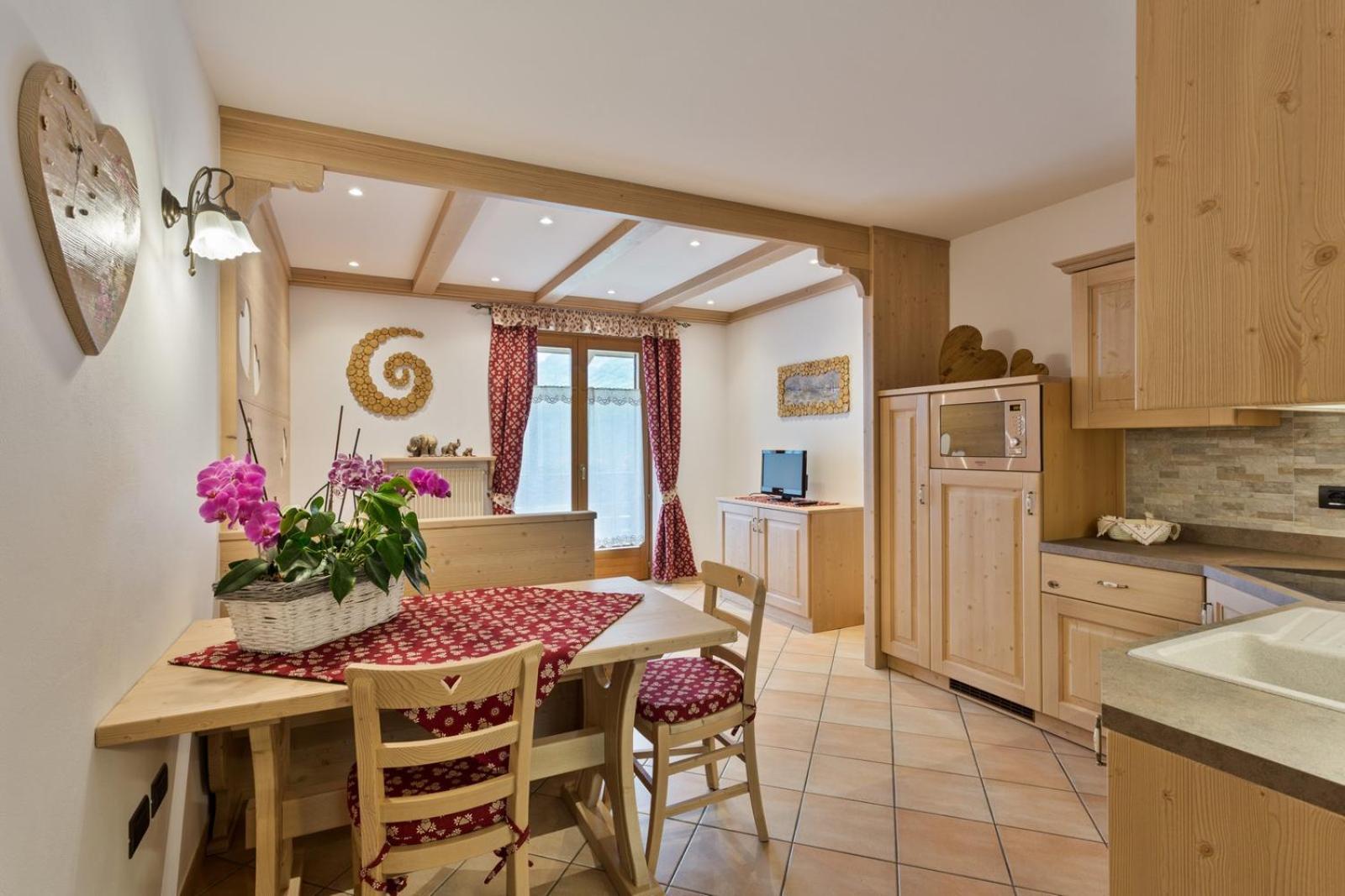 Residence Ronchi Мольвено Екстер'єр фото