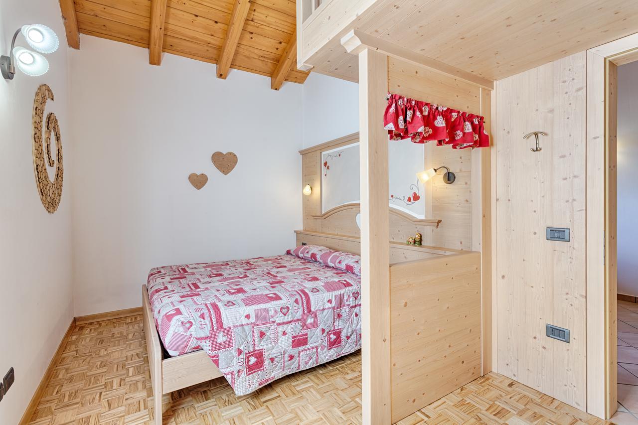 Residence Ronchi Мольвено Екстер'єр фото