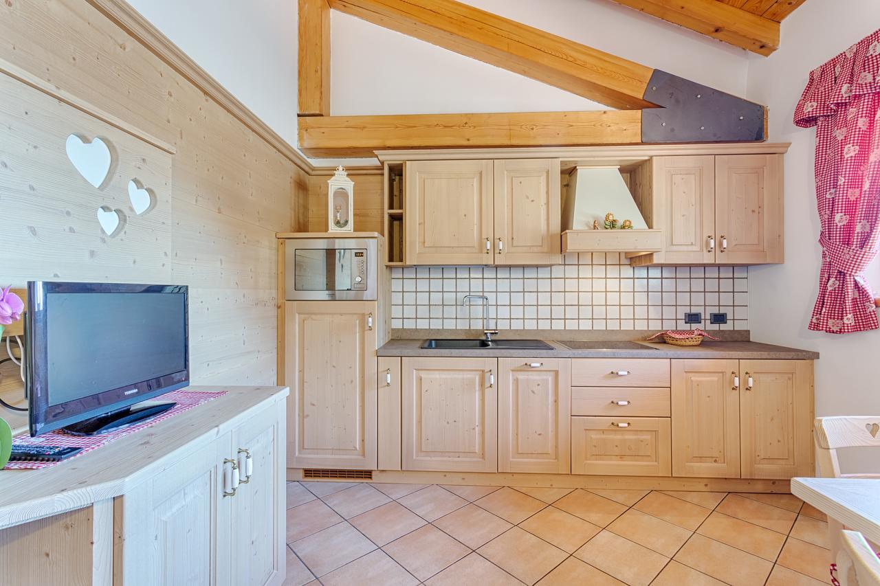 Residence Ronchi Мольвено Екстер'єр фото