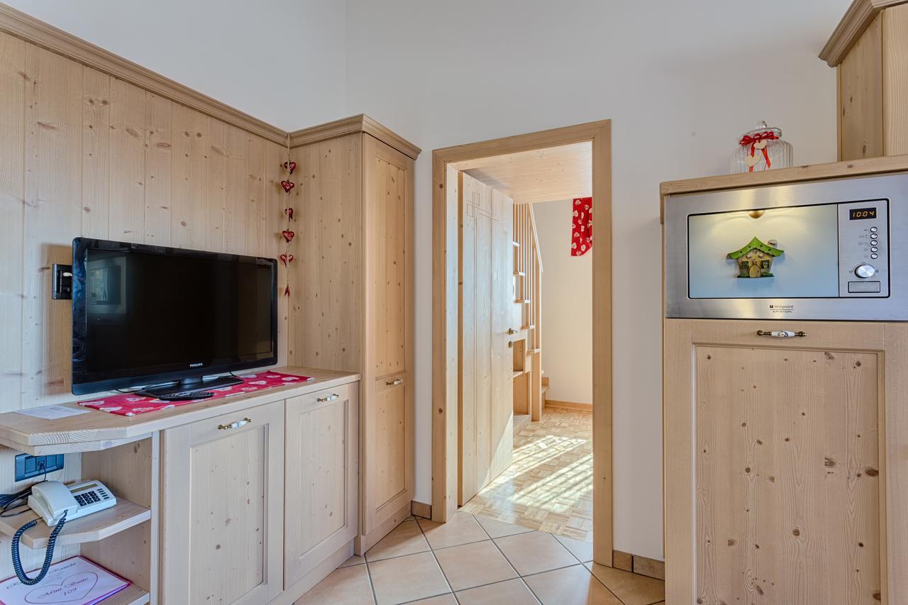 Residence Ronchi Мольвено Екстер'єр фото