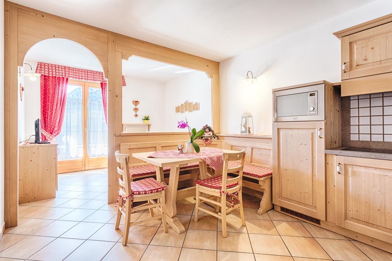 Residence Ronchi Мольвено Екстер'єр фото